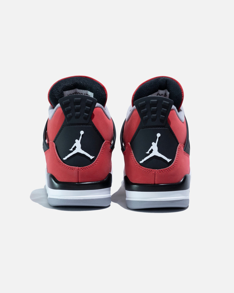 AIR JORDAN 4 RETRO – UNDEFEATED JAPAN