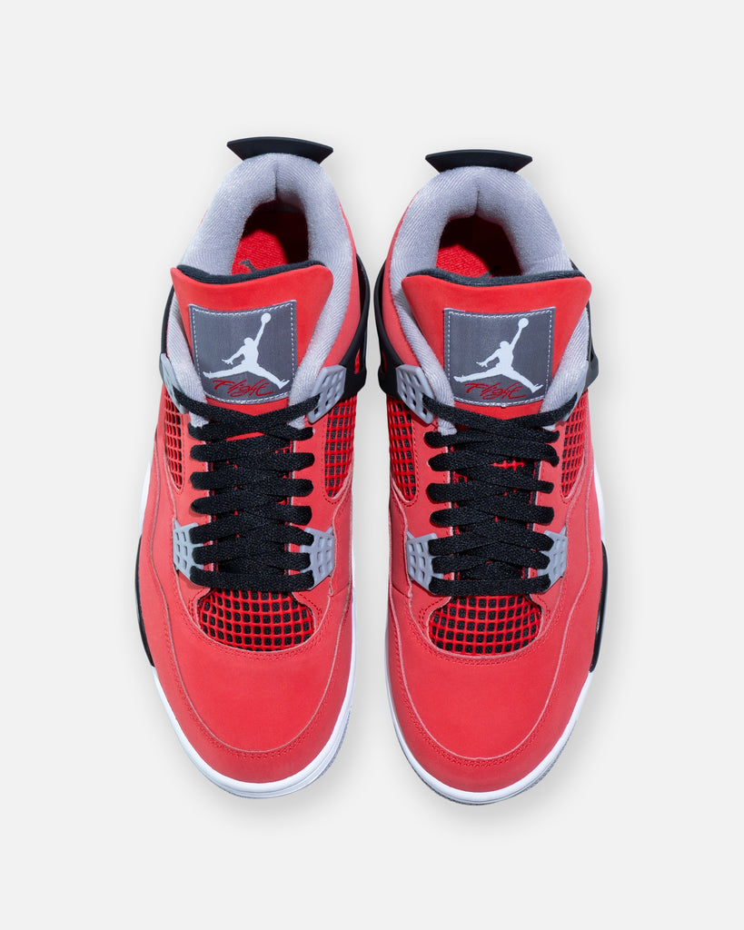 AIR JORDAN 4 RETRO – UNDEFEATED JAPAN
