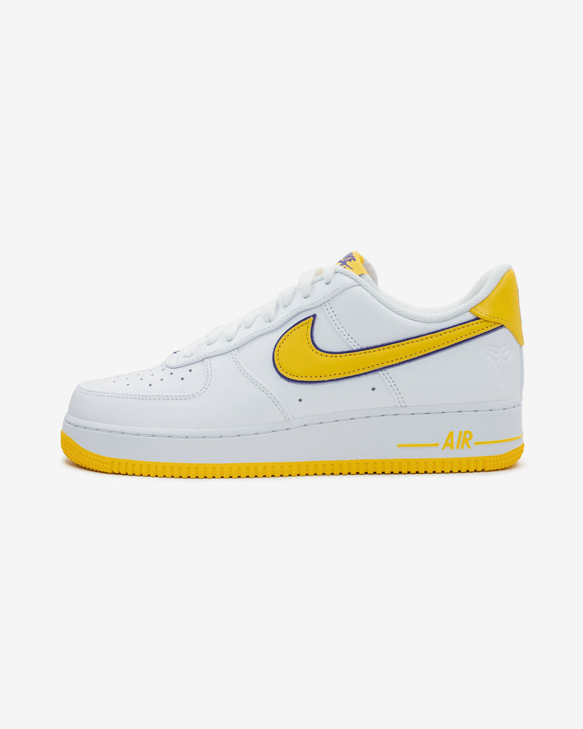 NIKE AIR FORCE 1 LOW RETRO QS KB