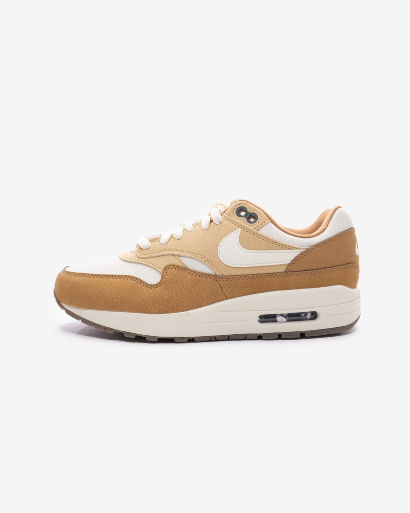NIKE WMNS AIR MAX 1 '87 – UNDEFEATED JAPAN