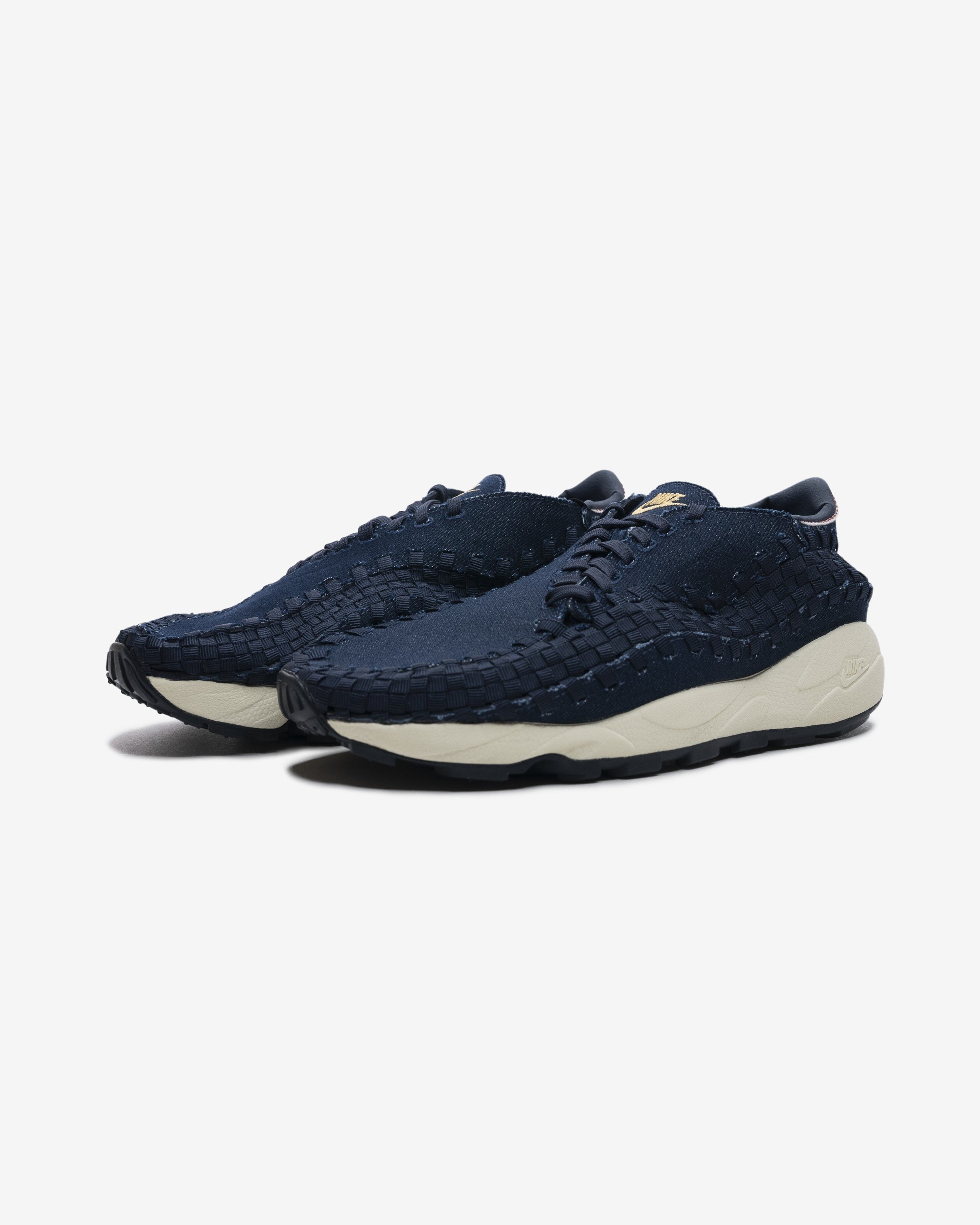 NIKE WMNS AIR FOOTSCAPE WOVEN – UNDEFEATED JAPAN