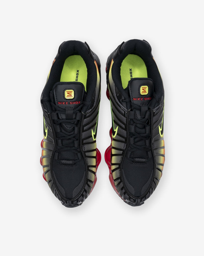 NIKE WMNS SHOX TL – UNDEFEATED JAPAN