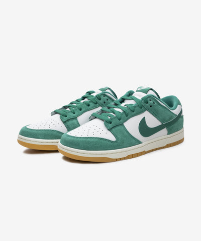 NIKE DUNK LOW SE