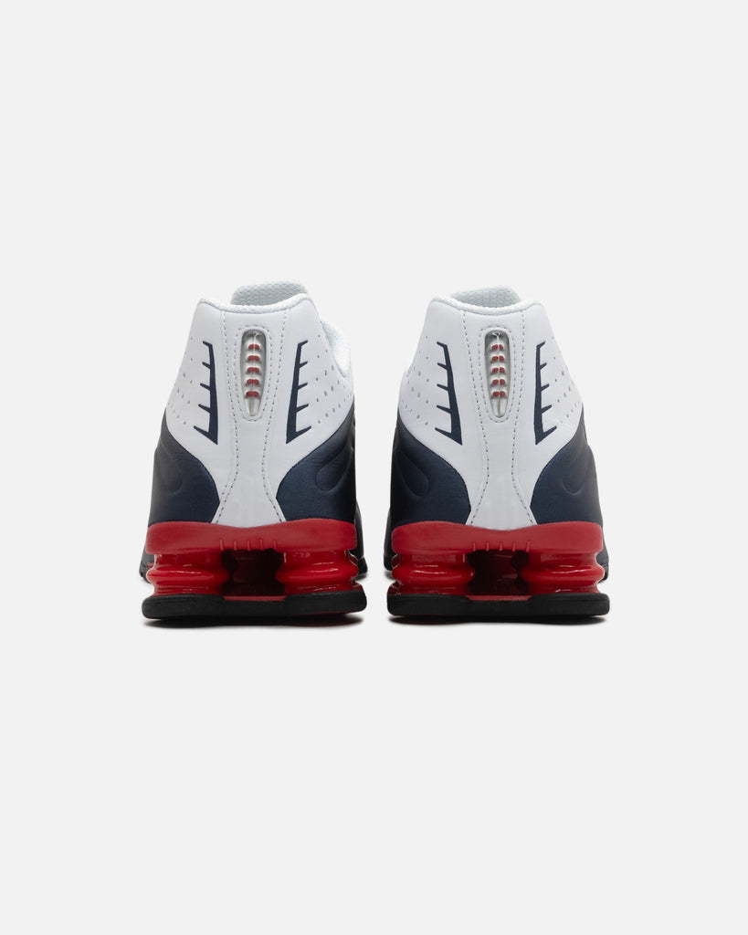NIKE SHOX R4