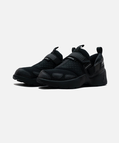 WMNS JORDAN TRUNNER LX