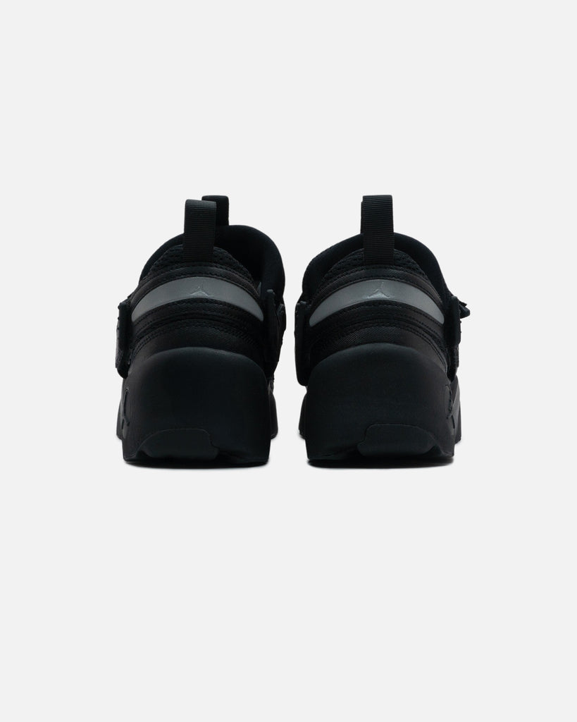 WMNS JORDAN TRUNNER LX