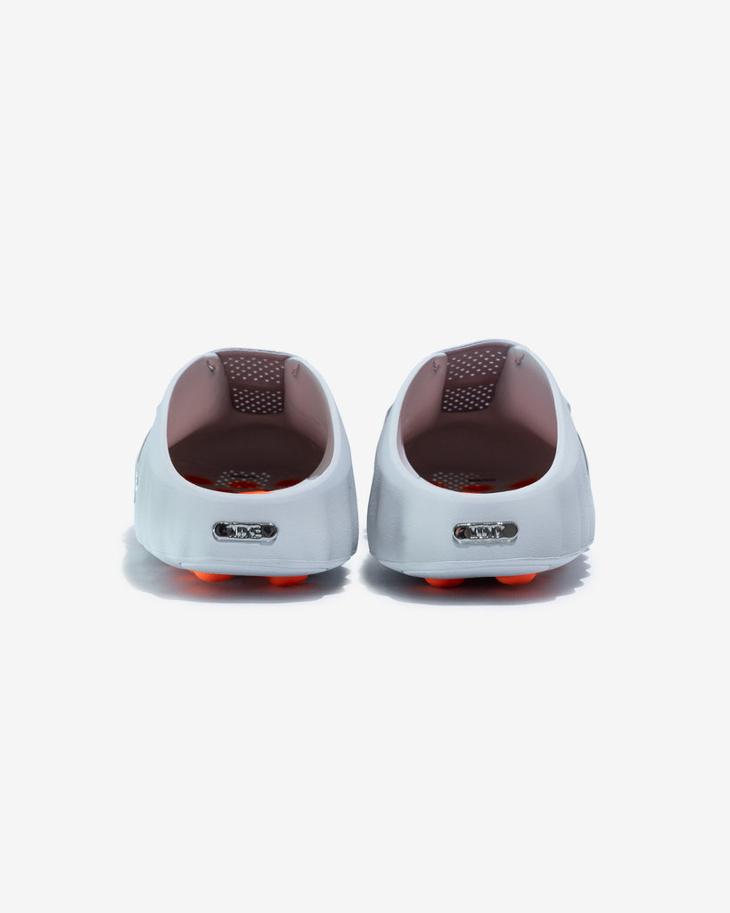 NIKE MIND 001