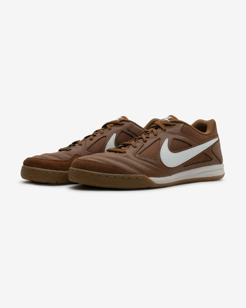NIKE GATO