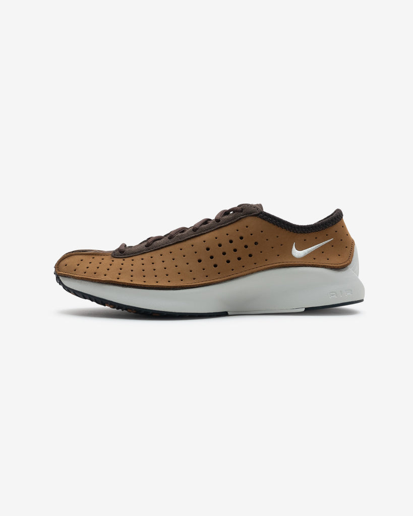 NIKE WMNS SUPERFLY