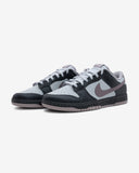 NIKE DUNK LOW SE