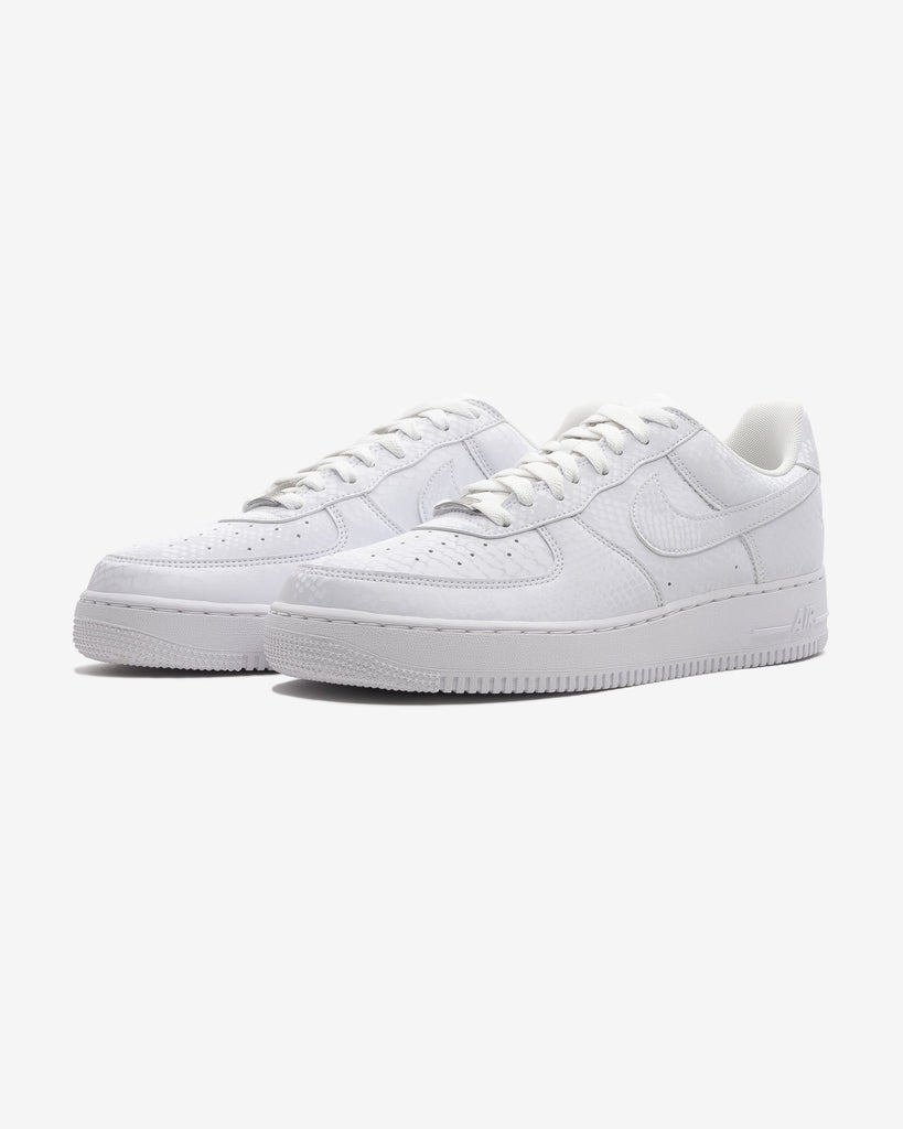 NIKE AIR FORCE 1 LOW