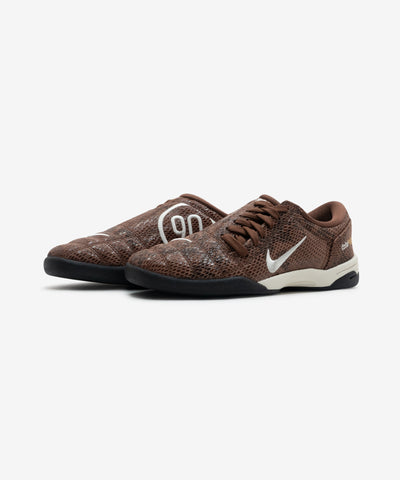 NIKE WMNS T90 SE
