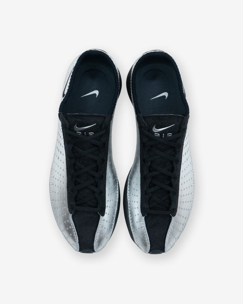 NIKE WMNS SUPERFLY