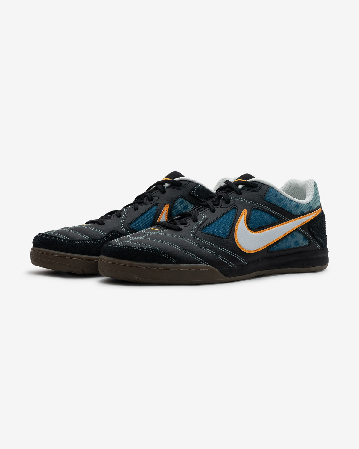 NIKE GATO SE – UNDEFEATED JAPAN