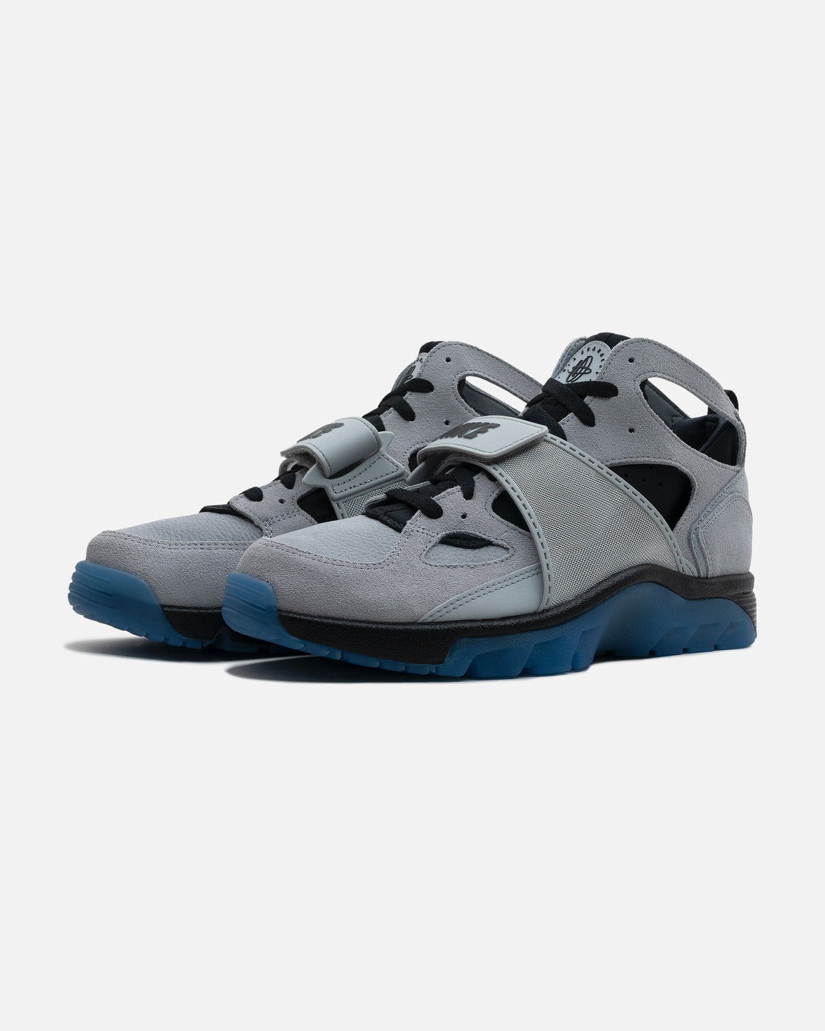 NIKE AIR TRAINER HUARACHE – UNDEFEATED JAPAN