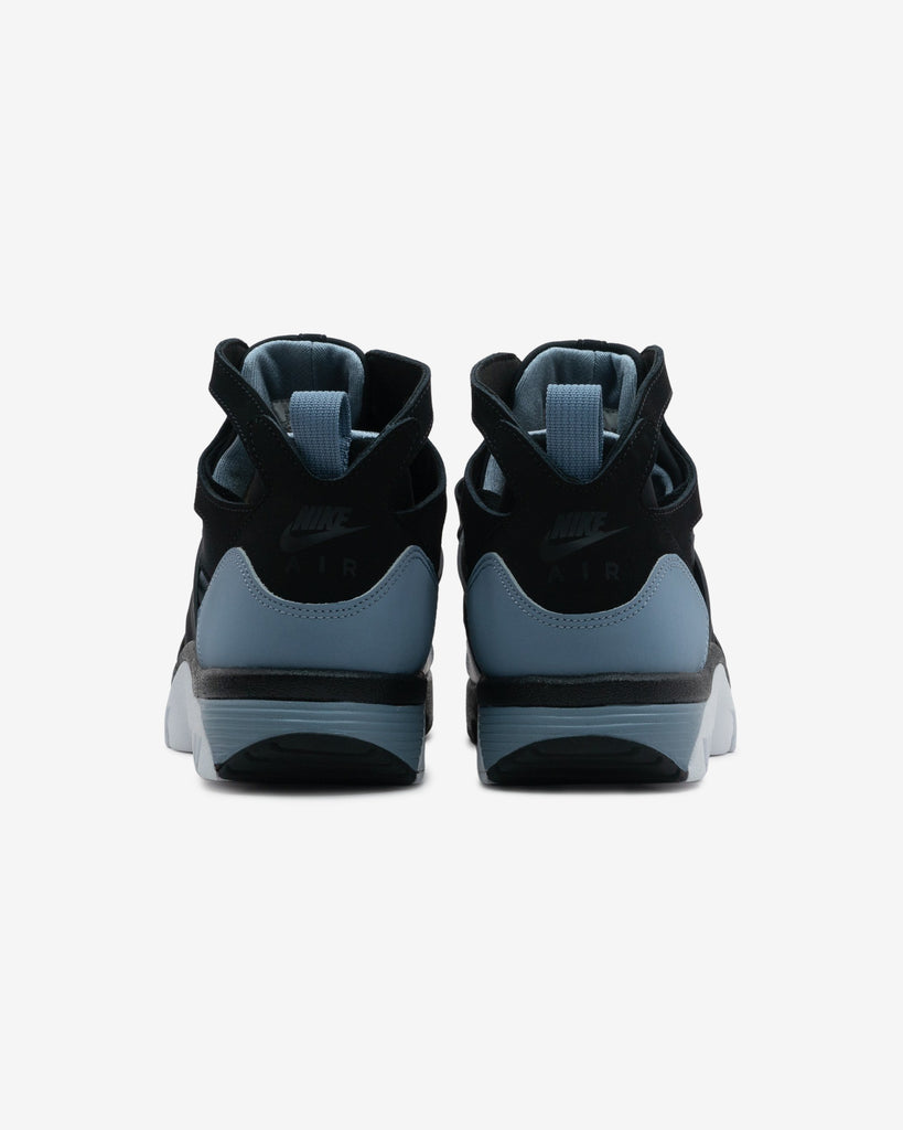 NIKE AIR TRAINER HUARACHE