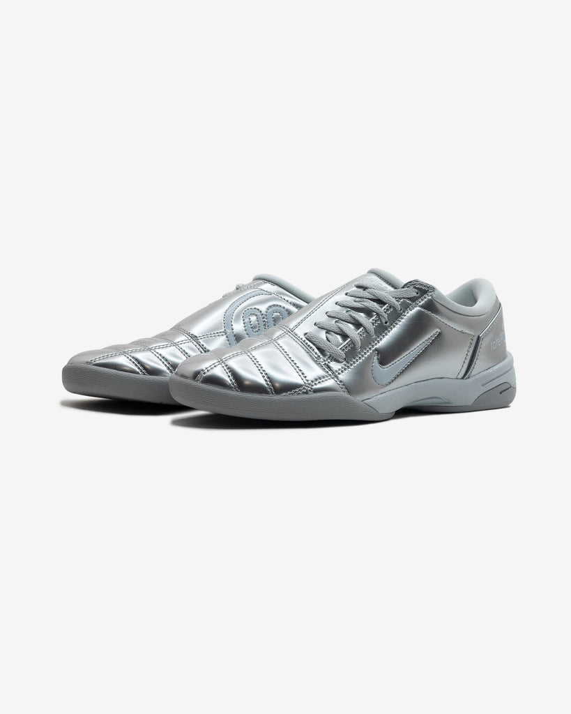 NIKE WMNS T90