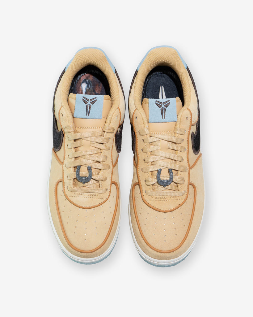 NIKE AIR FORCE 1 LOW PROTRO