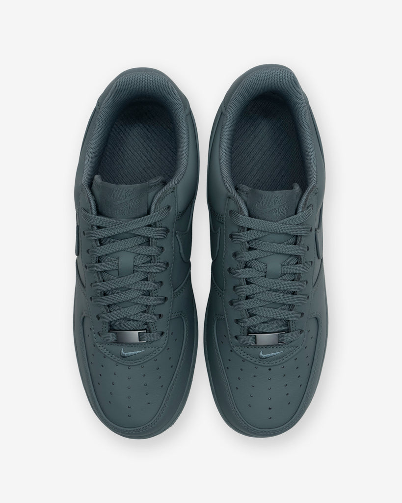 NIKE AIR FORCE 1 LOW RETRO PRM