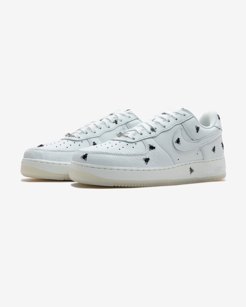 NIKE AIR FORCE 1 RETRO