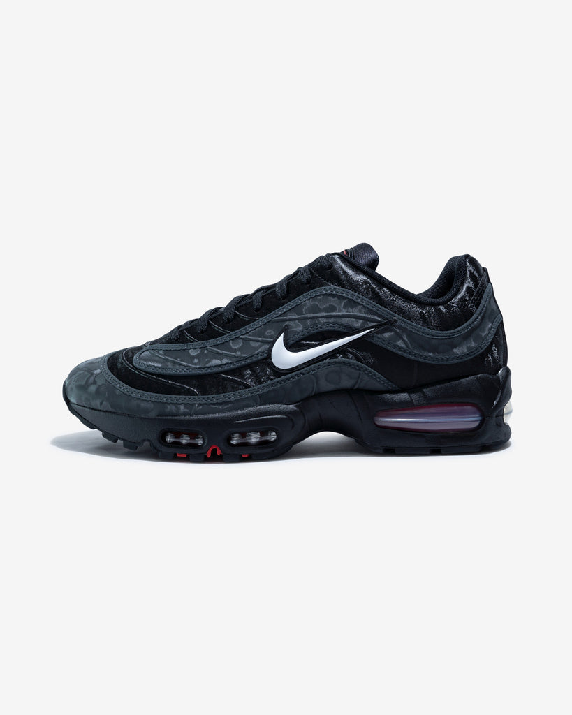 NIKE AIR MAX JOGA BONITO