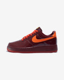 NIKE AIR FORCE 1 LOW QS