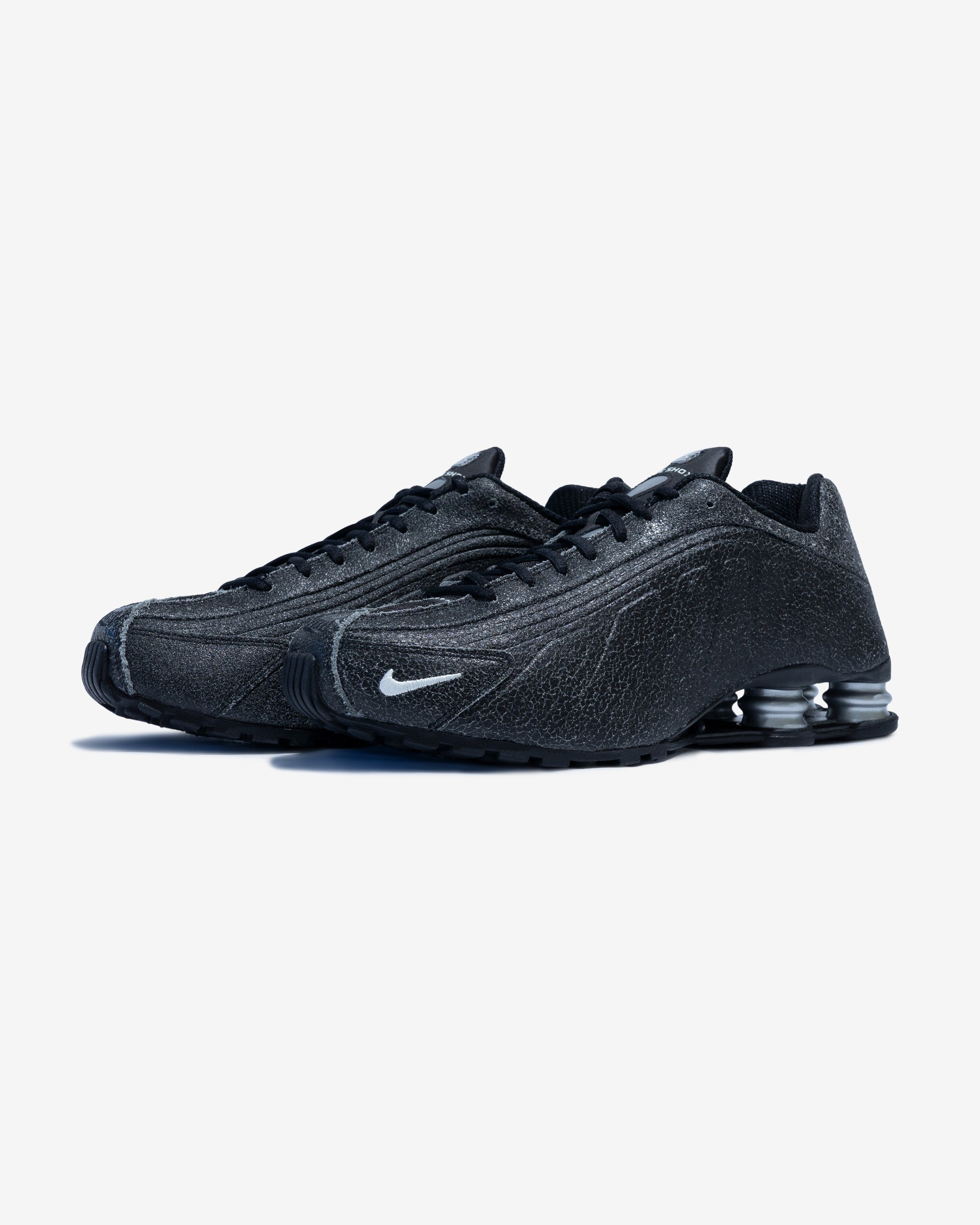 NIKE SHOX R4 QS – UNDEFEATED JAPAN