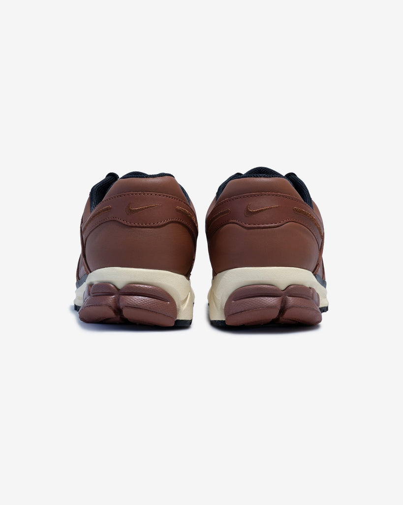 NIKE ZOOM VOMERO 5 QS