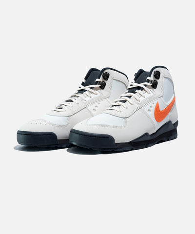 NIKE BLTRO QS