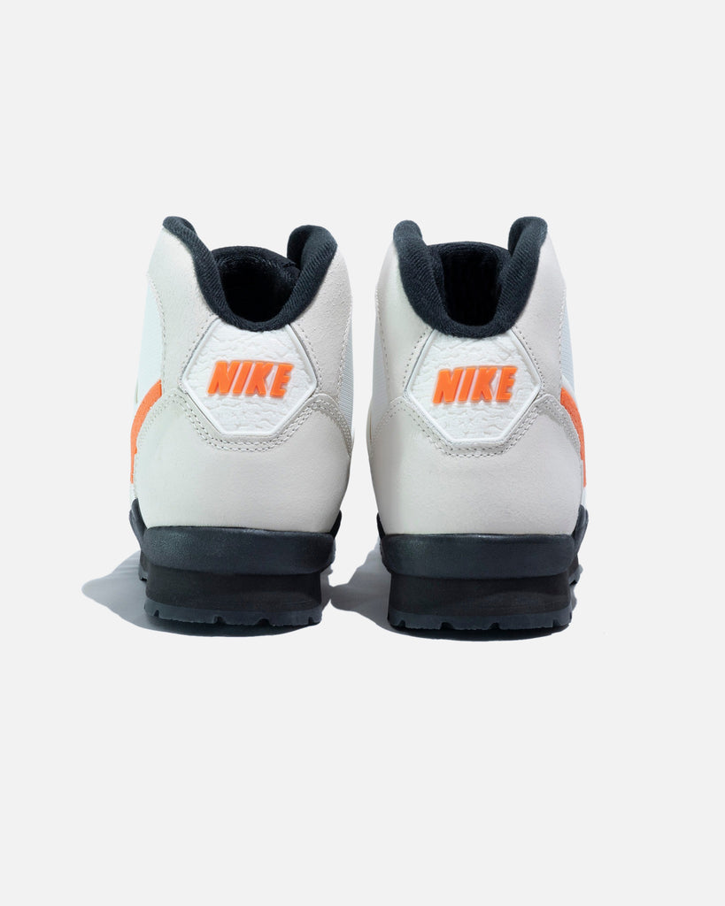 NIKE BLTRO QS