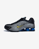 NIKE SHOX R4