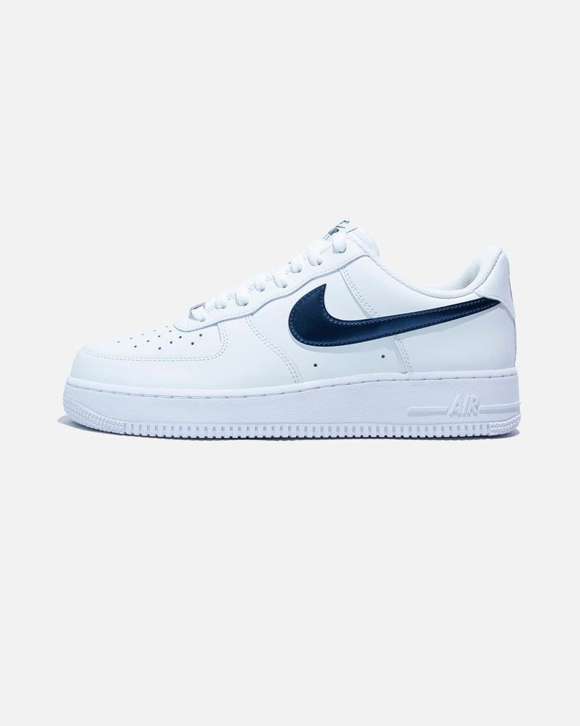 NIKE AIR FORCE 1 '07 LV8