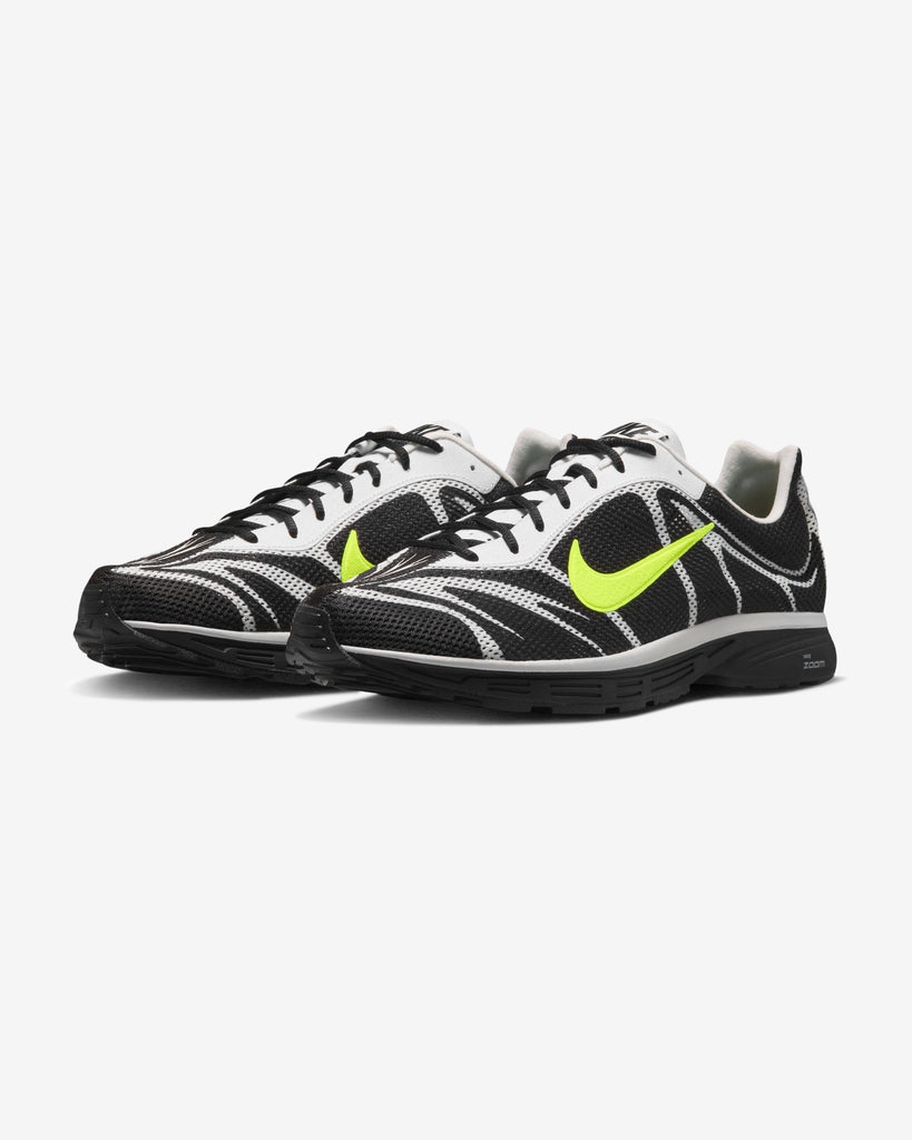 NIKE ZOOM STREAK 3