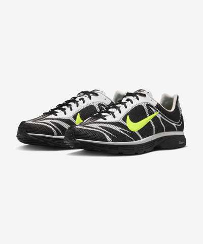 NIKE ZOOM STREAK 3