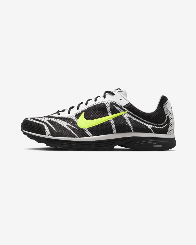 NIKE ZOOM STREAK 3