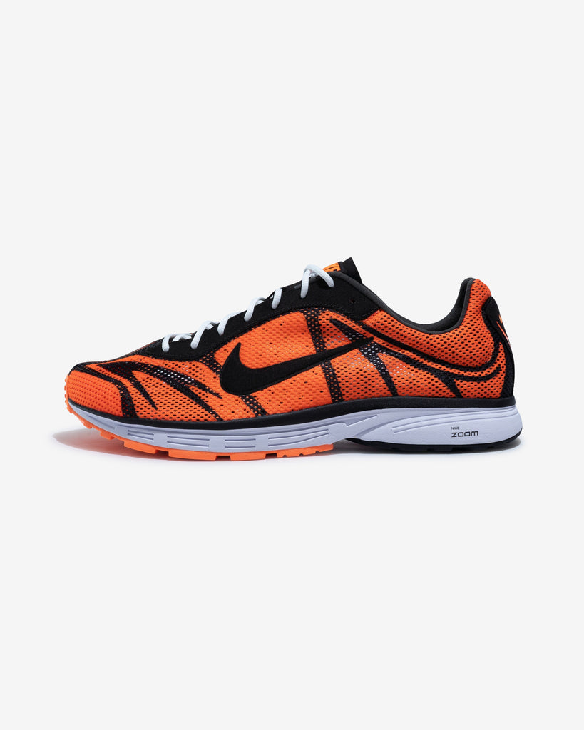 NIKE ZOOM STREAK 3