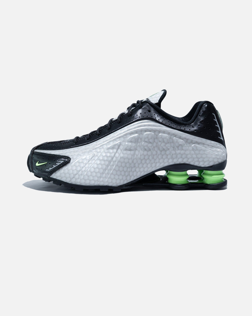 NIKE SHOX R4 SP