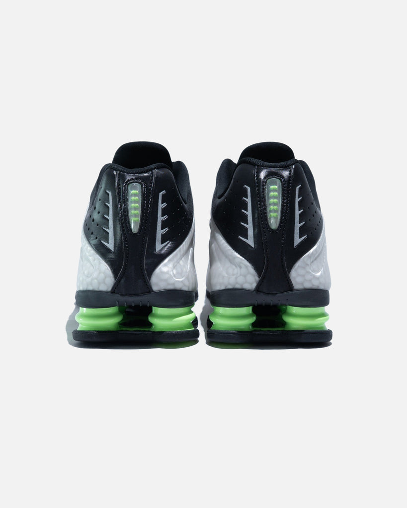 NIKE SHOX R4 SP