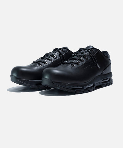 NIKE AIR MAX GOREDOME LOW SP
