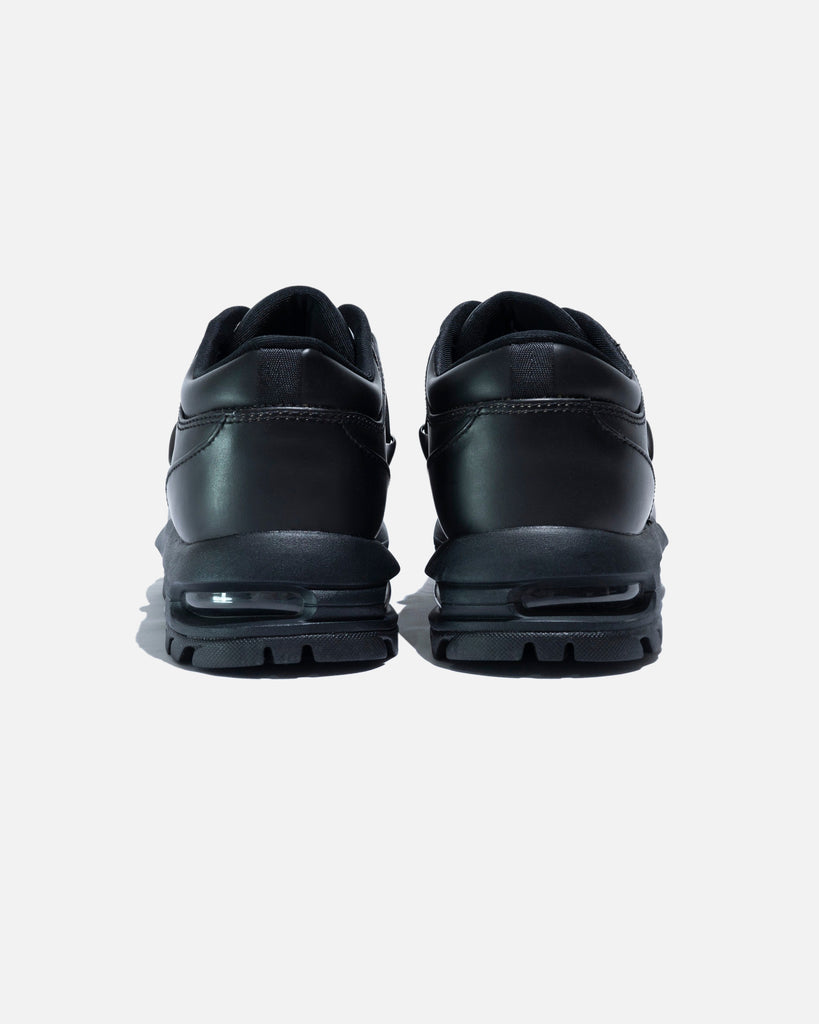 NIKE AIR MAX GOREDOME LOW SP