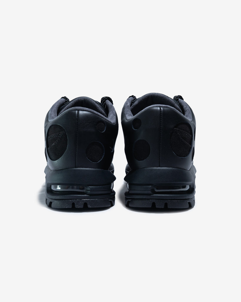 NIKE AIR MAX GOADOME LOW QS