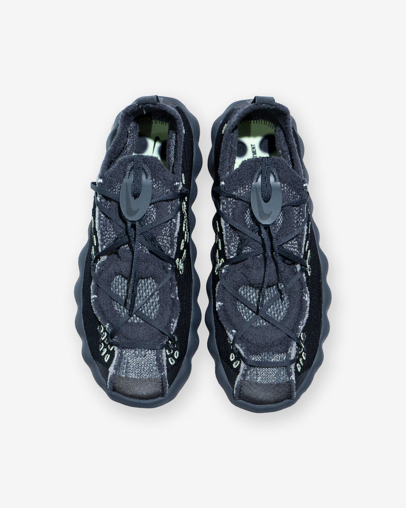 NIKE MIND 002 FK QS