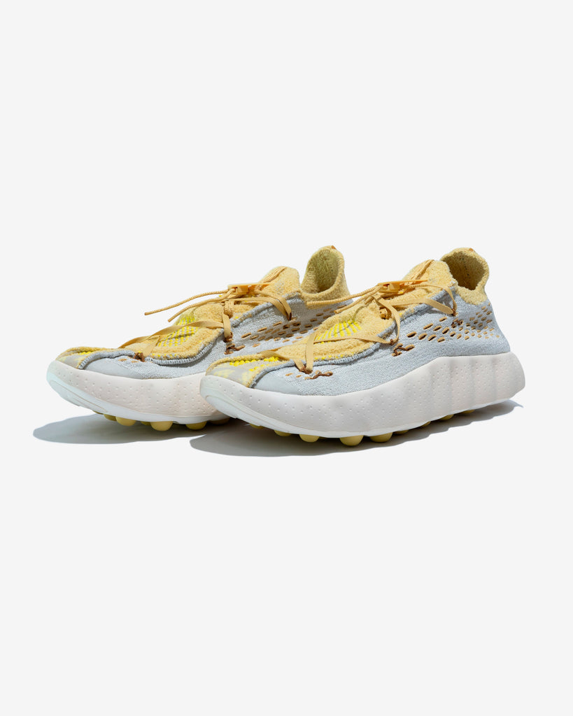NIKE MIND 002 FK QS