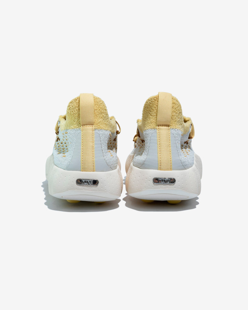 NIKE MIND 002 FK QS