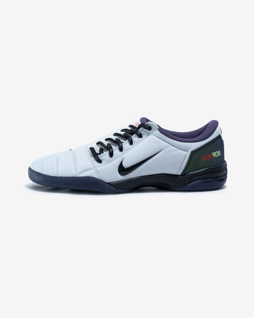 NIKE TOTAL 90 SE