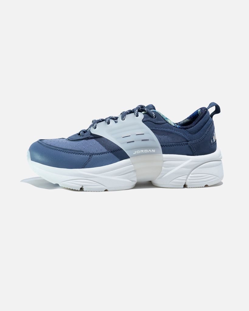 JORDAN TRUNNER O/S