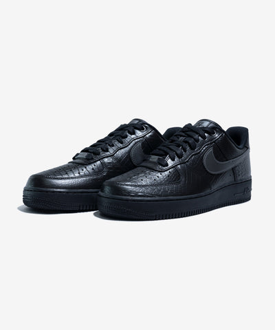 NIKE AIR FORCE 1 '07