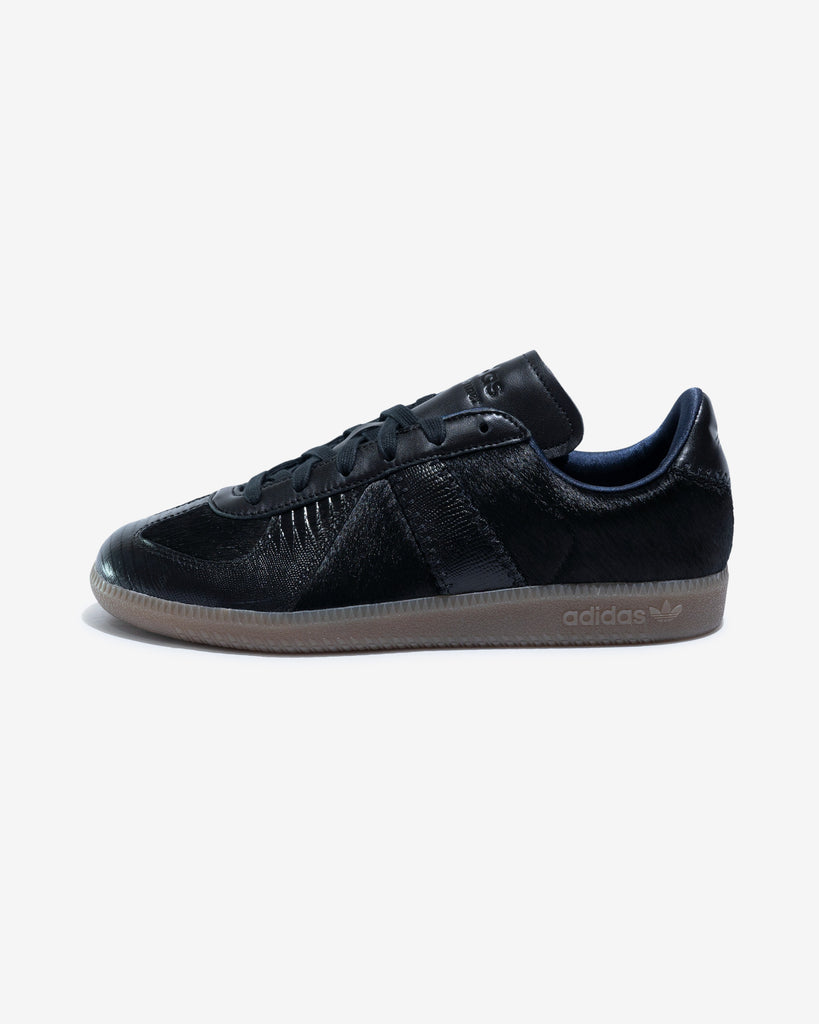 adidas WB BW ARMY BLACK PONY