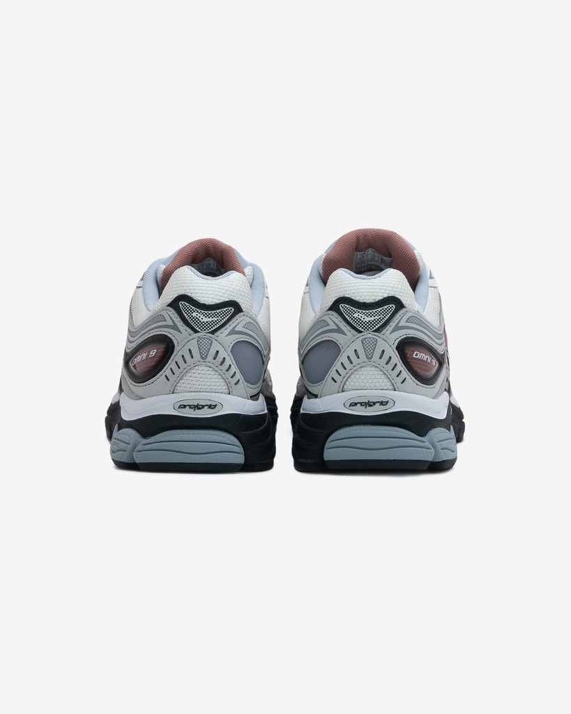 Saucony Progrid Omni 9