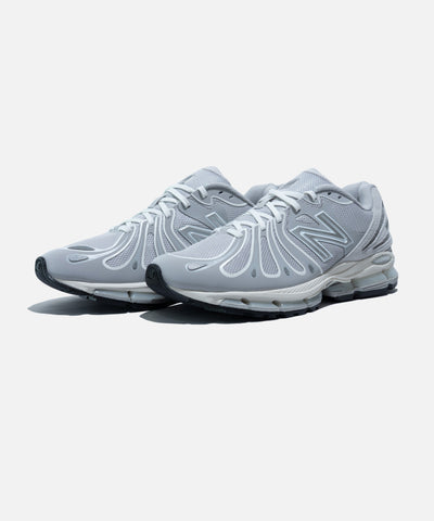 new balance U189045A